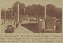 83487 Gezicht op de nieuwe Vaartscherijnbrug over de Vaartsche Rijn te Utrecht.N.B. De brug (voorheen ...